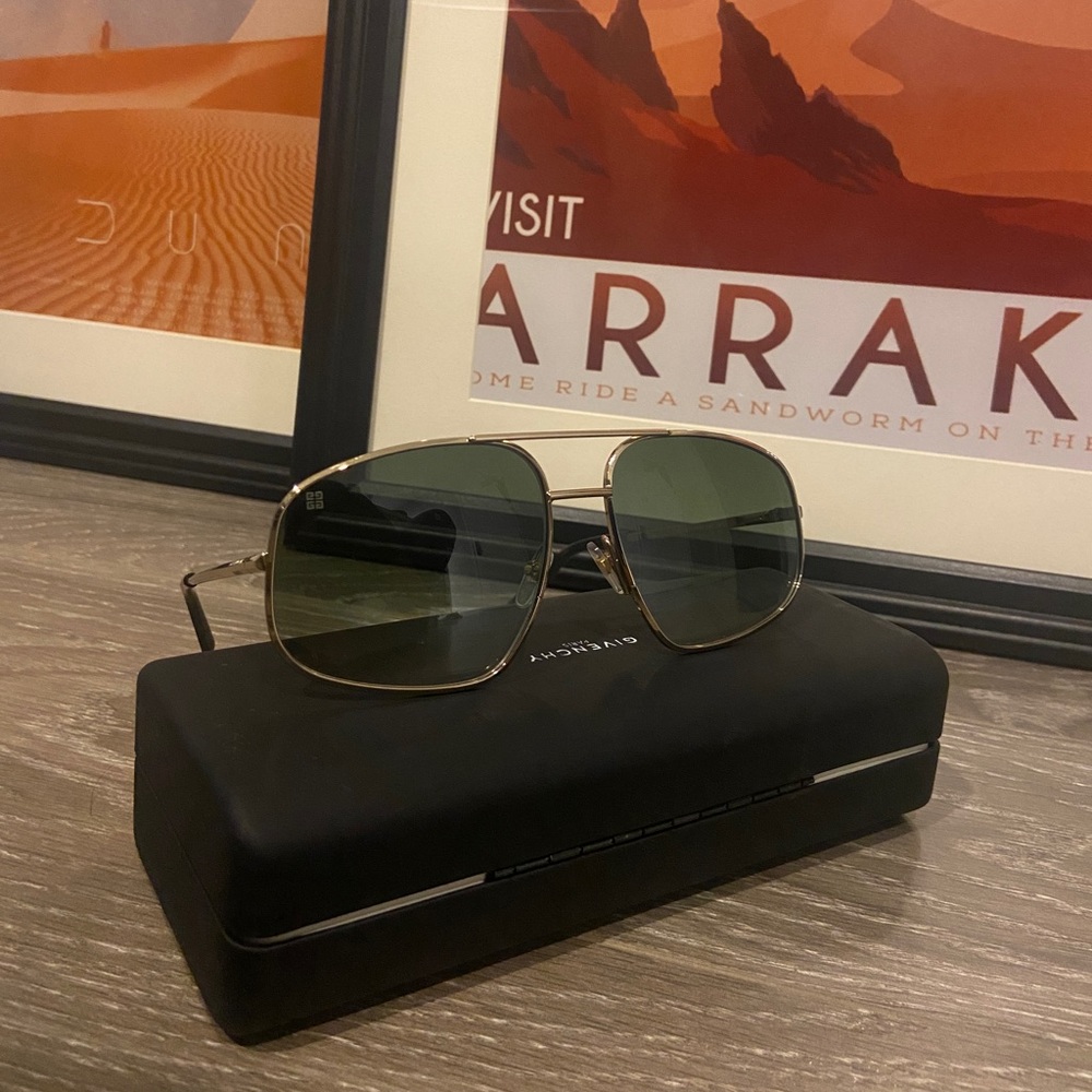 Givenchy 7193/S Aviator Sunglasses green shades